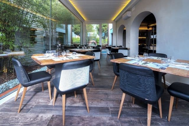 Instabile Venezia: pizzeria gourmet a Noale con pizza eccellente e materie prime top. Ideale per cene romantiche, design moderno e passeggiate nel centro storico.